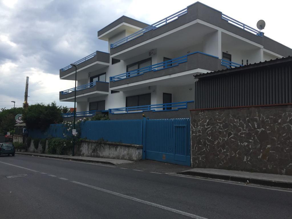 Casa Tiziana Lejlighed Napoli Eksteriør billede
